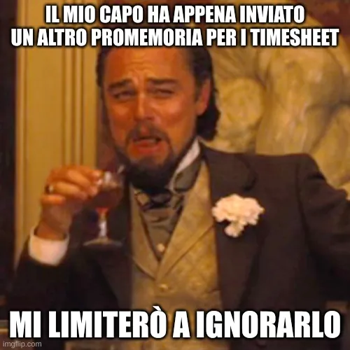 Meme di Di Caprio con in mano un bicchiere di vino.